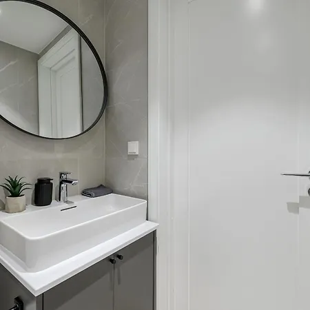 Apartment Great Volta